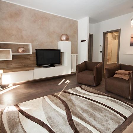 Il Golfo Apartment Lenno Bagian luar foto