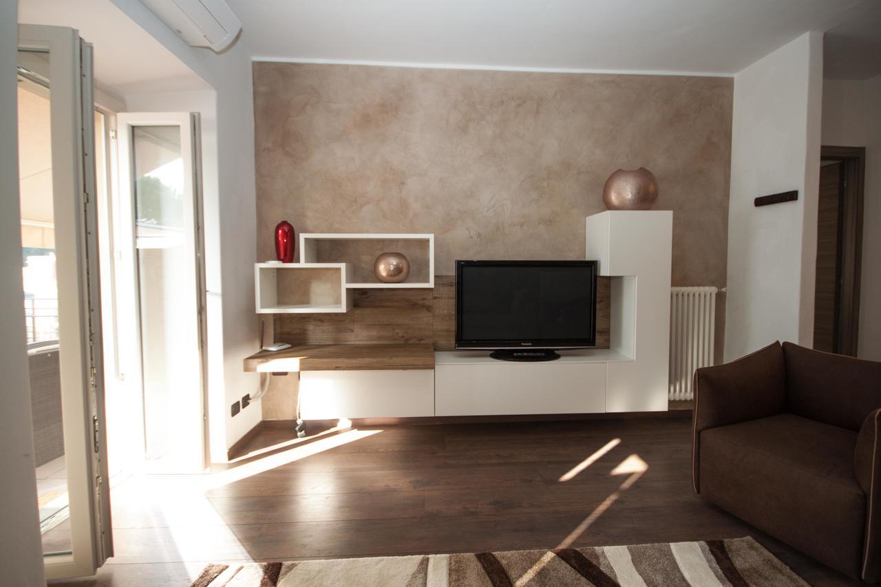 Il Golfo Apartment Lenno Bagian luar foto